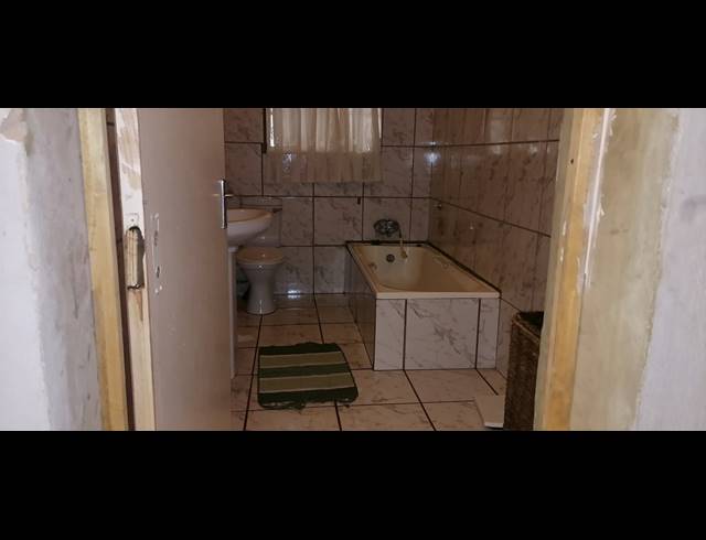 17,131M² FARM FOR SALE IN HILLSIDE